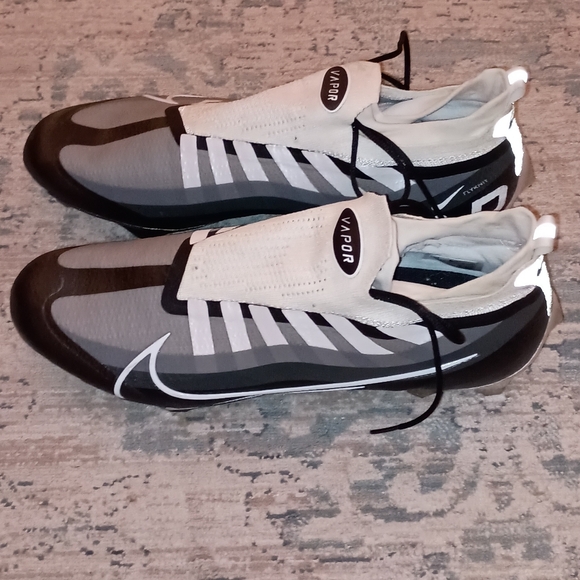 Nike Vapor Ghost Lace Sports Cleats Men's Size 14